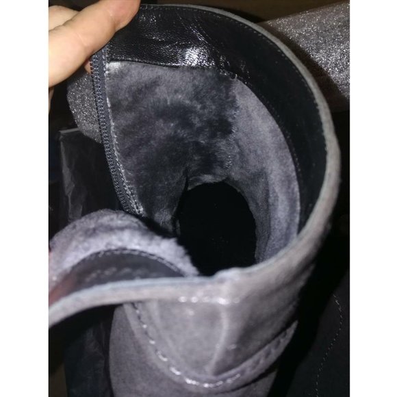 NIB Aquatalia 7.5/8 Shearling Fur Lined Grey Suede Camellia Wedge Ankle Boots - Picture 8 of 10